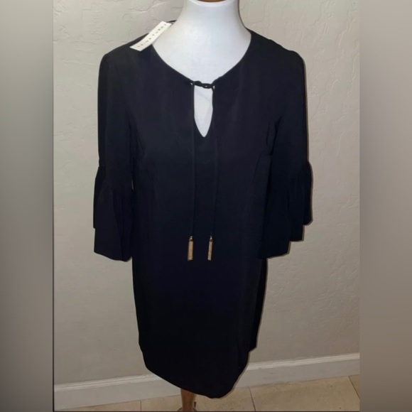 🎉HP🎉New! Trina Turk Scoop Neck Bell Sleeve Baroque Dress Black Size S✨ - Picture 4 of 14